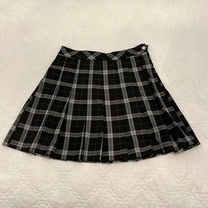 H&M Plaid Skirt. NEVER WORN